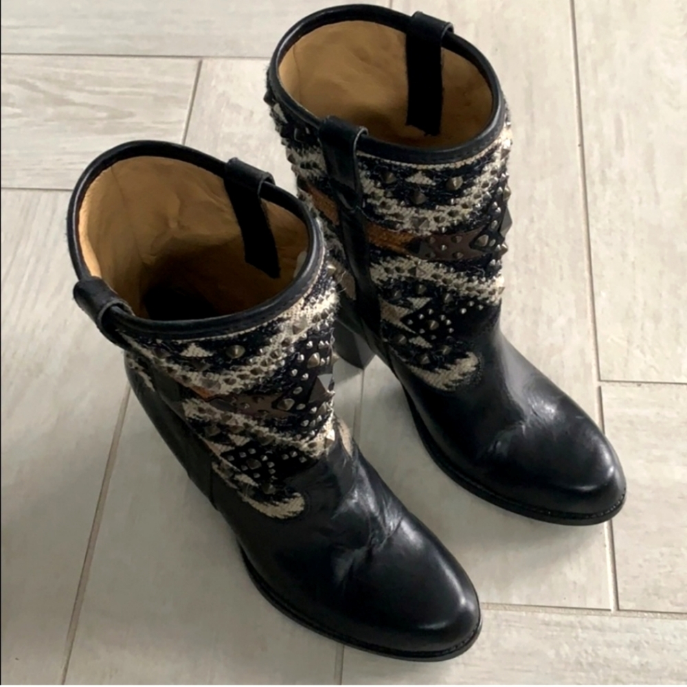 Frye Navajo Jenny Studded Heeled Boots - Picture 2 of 16
